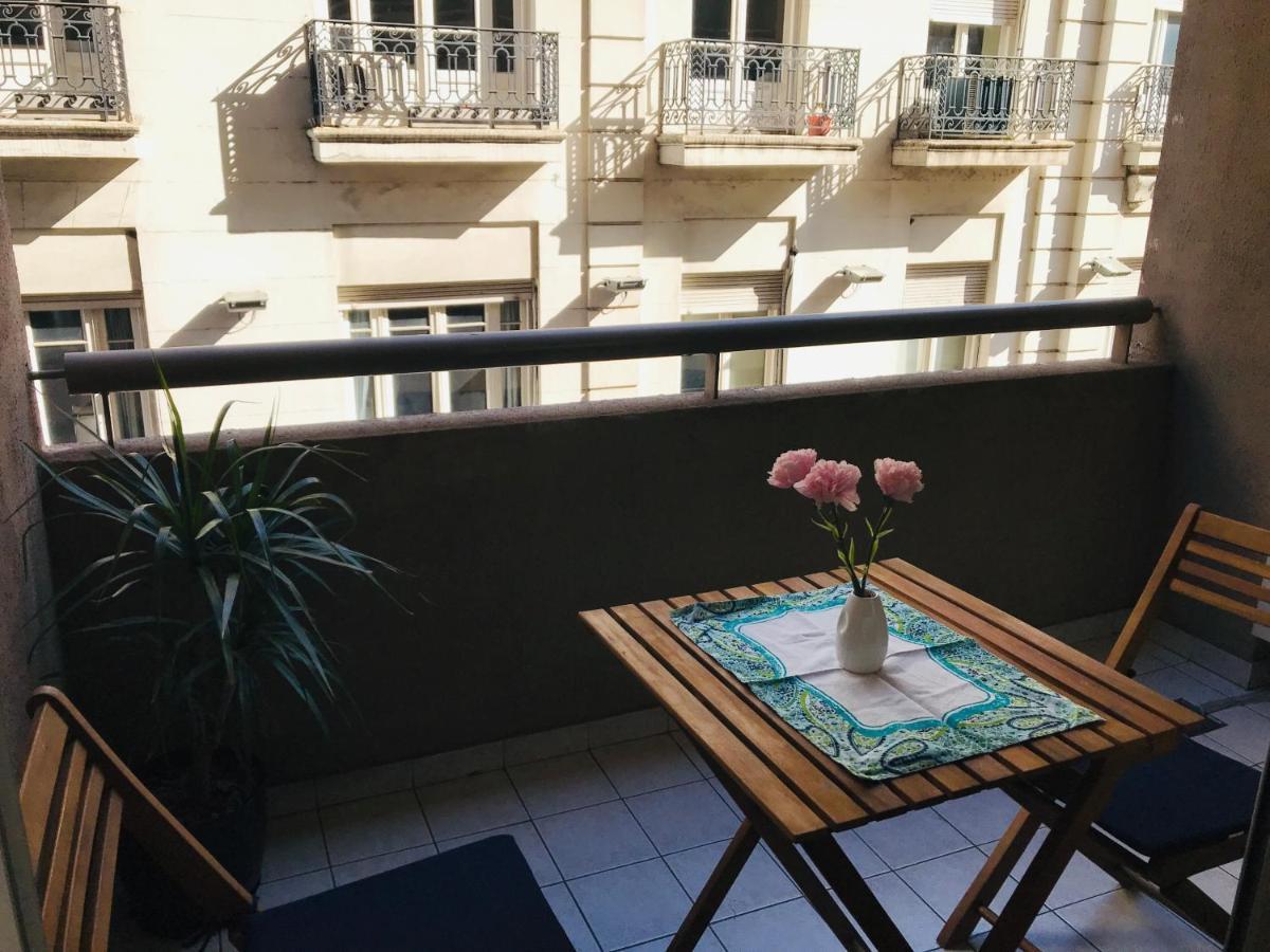 Apartamento Centrico Y Moderno Con Balcon, Piscina, Gimnasio Y Laundry Buenos Aires Exteriör bild